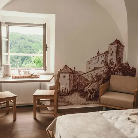 Apartment & Castle