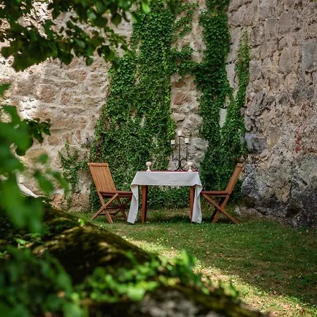 & Castle Apartamento *