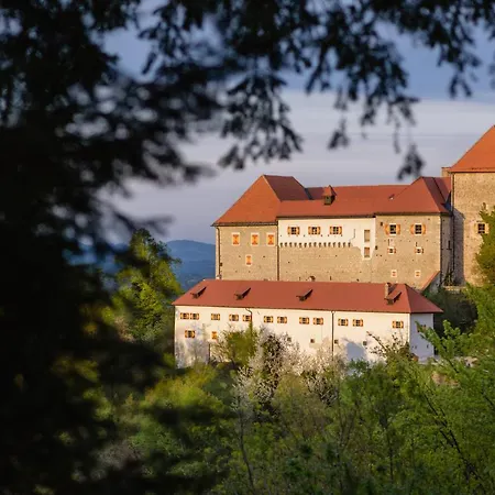 & Castle Podsreda