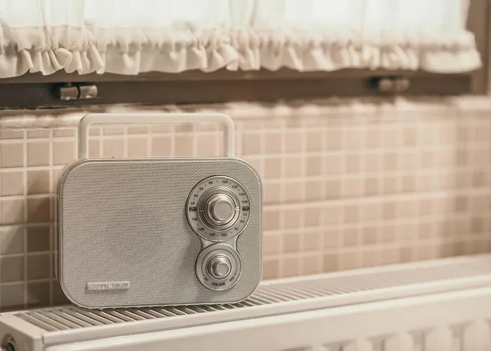 & Castle شقة Podsreda