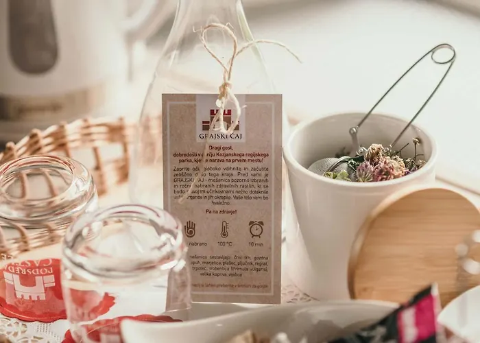 아파트 & Castle *