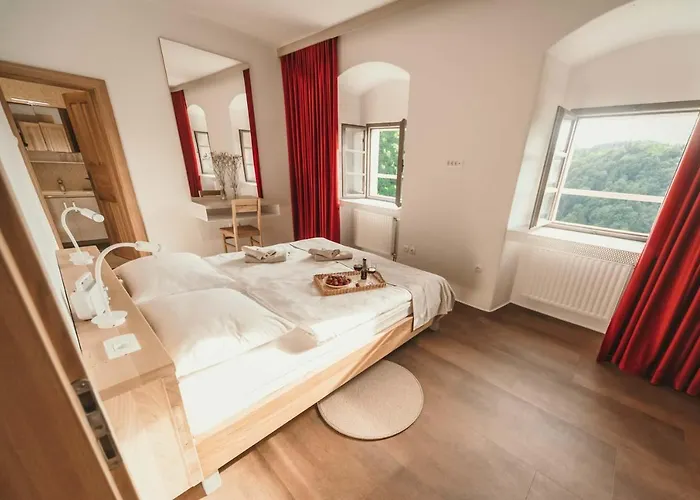 & Castle 아파트 *