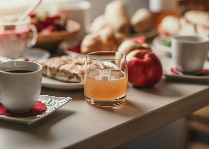 & Castle 아파트 *